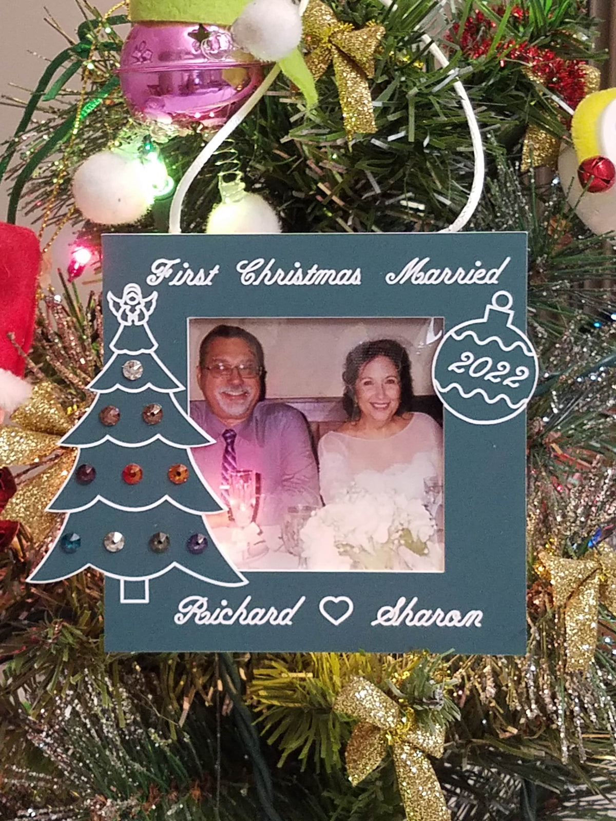 Personalized Christmas Photo Ornament – Family Keepsake